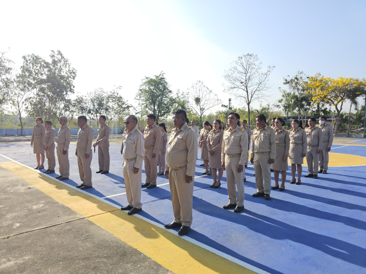 วันจันทร์ที่ 2 มีนาคม 256 9  เวลา 8.00 น.  คณะผู้บริหาร พร้อมด้วยประธานสภา. รองประธานสภา เลขานุการสภา และสมาชิกสภาเทศบาลตำบลพันดุง ข้าราชการและลูกจ้าง เทศบาลตำบลพันดุง ร่วมกิจกรรมเคารพธงชาติไทย ณ ลานกิจกรรมหน้าสำนักงานเทศบาลตำบลพันดุง โดยพร้อมเพรียงกัน