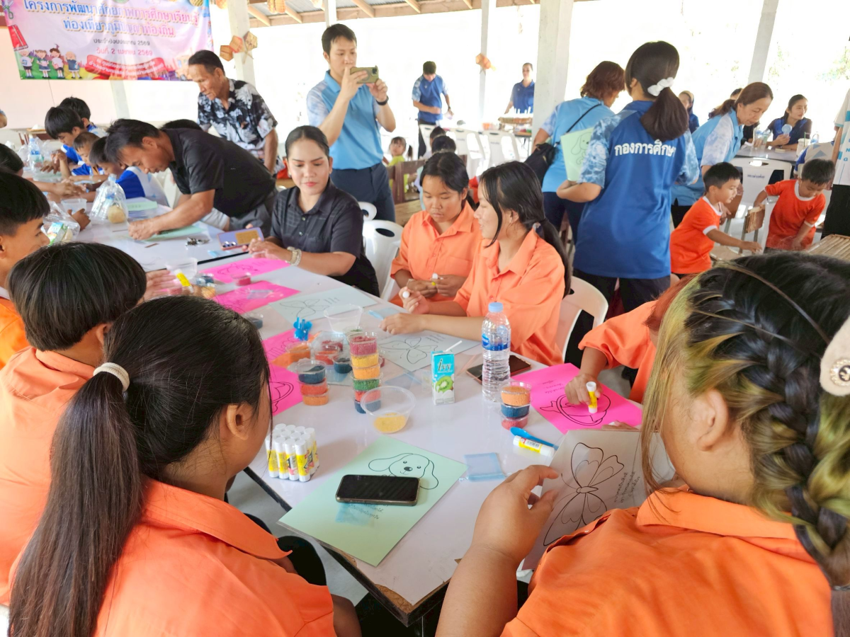 กองการศึกษาฯ เทศบาลตําบลพันดุง  จัดโครงการพัฒนาศักยภาพการศึกษาเรียนรู้ท่องเที่ยวภูมิปัญญาท้องถิ่น ประจำปีงบประมาณ 2569 ณ ศูนย์ท่องเที่ยวและการเรียนรู้อาชีพอำเภอขามทะเลสอ (โรงเรียนบ้านหนองสะแก) ศูนย์เรียนรู้ชุมชน Khorat Geopark.