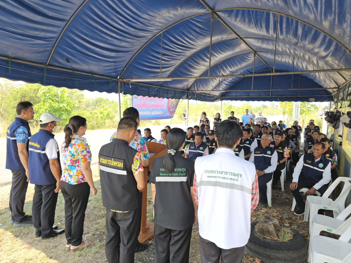 วันที่ 10 เมษายน 2569 นายสมภพ มุกดาสนิท นายอำเภอขามทะเลสอ เป็นประธานในพิธีเปิด จุดรวมบริการประชาชน เทศบาลตำบลพันดุง เทศกาลสงกรานต์ ประจำปีพ.ศ. 2569  ณ บริเวณหน้าสำนักงานเทศบาลตำบลพันดุง