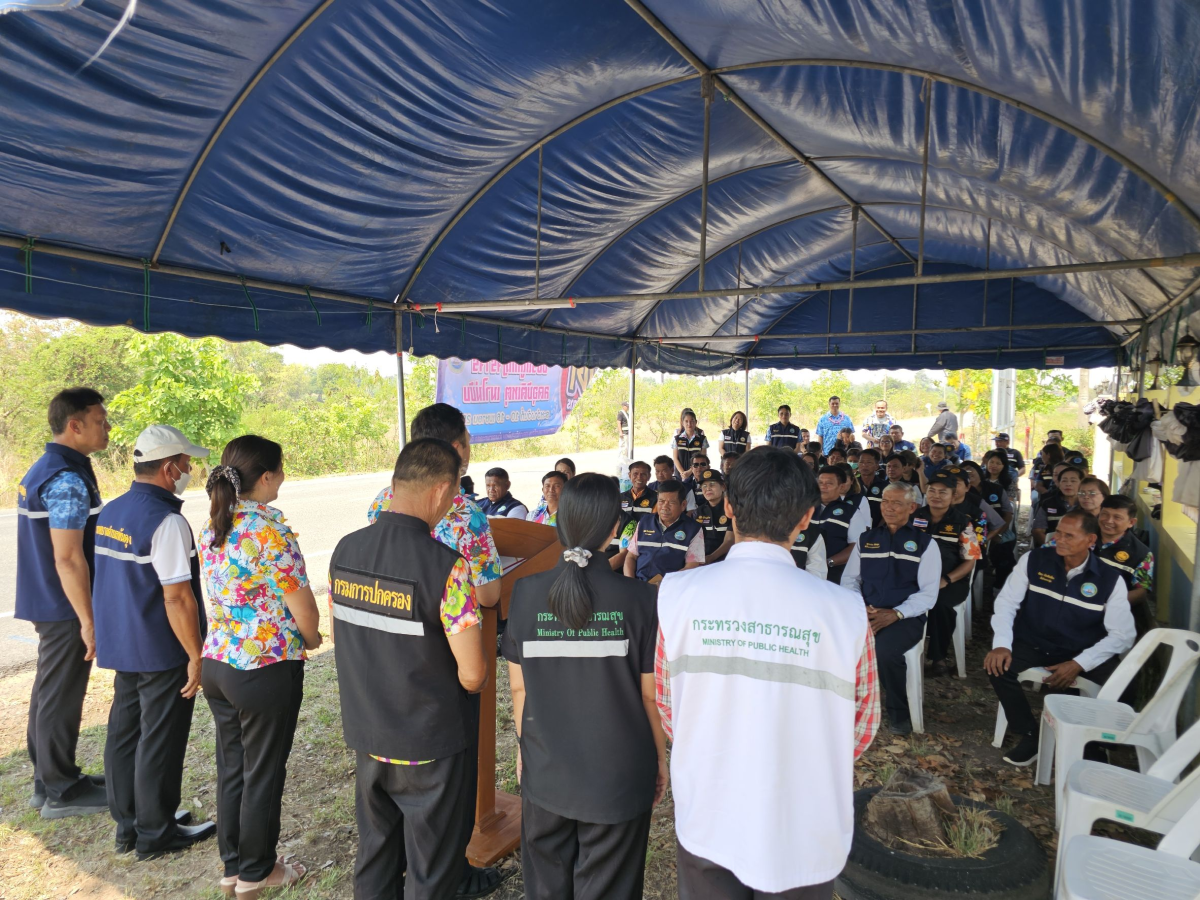 วันที่ 10 เมษายน 2569 นายสมภพ มุกดาสนิท นายอำเภอขามทะเลสอ เป็นประธานในพิธีเปิด จุดรวมบริการประชาชน เทศบาลตำบลพันดุง เทศกาลสงกรานต์ ประจำปีพ.ศ. 2569  ณ บริเวณหน้าสำนักงานเทศบาลตำบลพันดุง