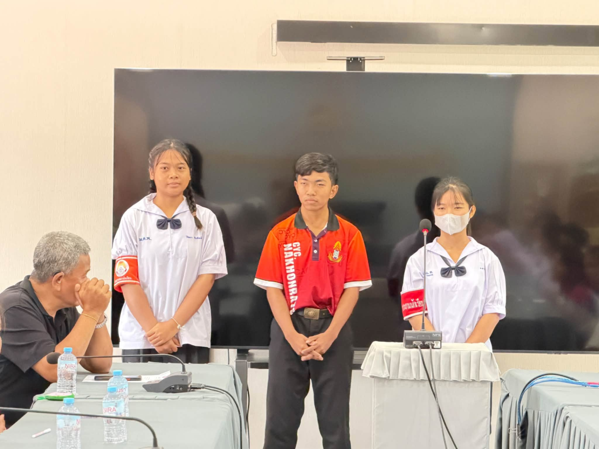 กองการศึกษา เทศบาลตำบลพันดุง นำเด็กและเยาวชนเข้าร่วมประชุมสามัญประจำปีสภาเด็กและเยาวชนอำเภอขามทะเลสอ
